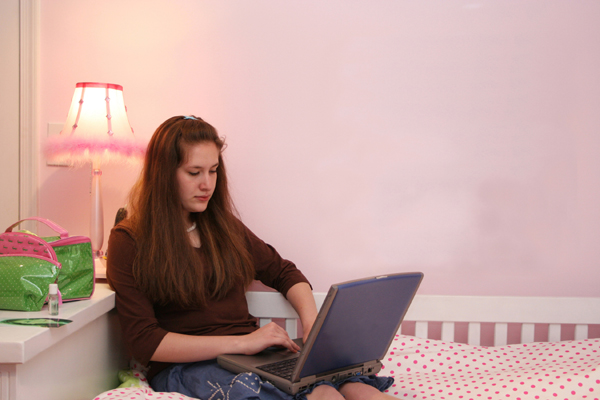 Teenager-with-Laptop